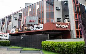 Hotel Show Adult Only